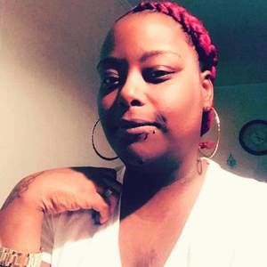 Meet your Posher, Momo